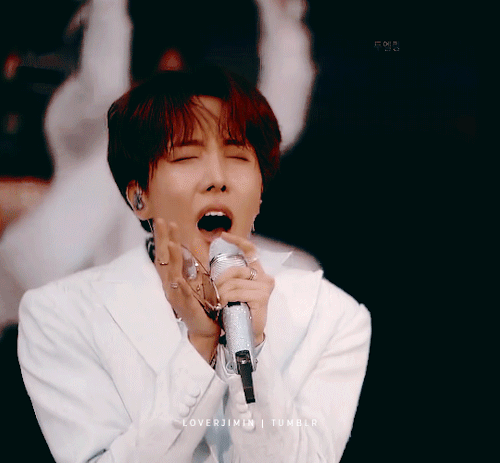 Random Gifs Of Bangtan (9/105)