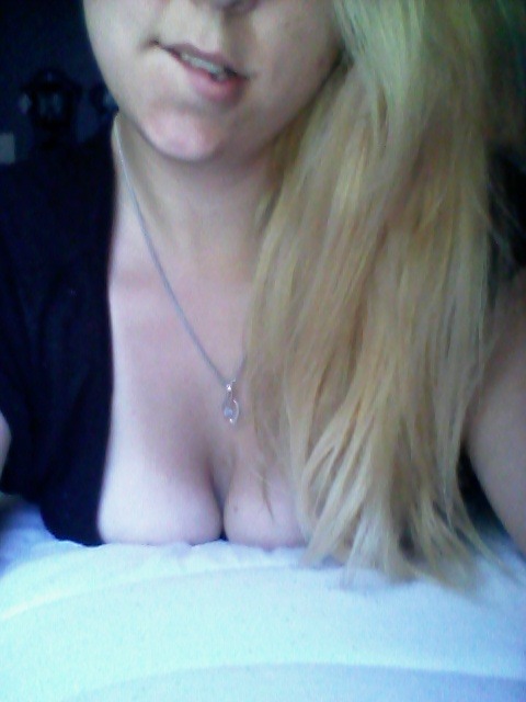 misslynn14:  💋