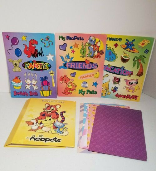 Letting go of another rare Neopet collectable. Scrapbook / Photo Album. I love the paper cutouts, so