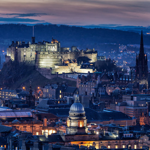 scotland-forever:  Edinburgh Castle at dusk by irisone 