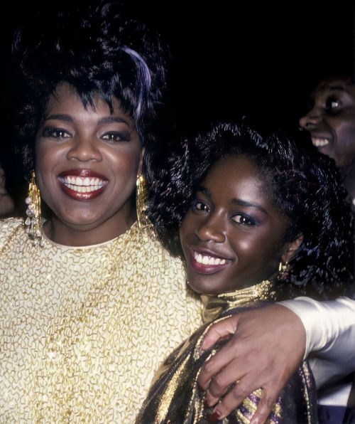 Oprah Winfrey, Akosua Busia, Margaret Avery & Whoopi Goldberg at the 58th Annual Academy Awards 