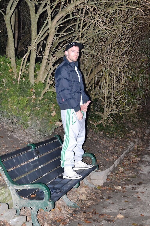 govrico:  Find more jerk-off material @ http://govrico.tumblr.com