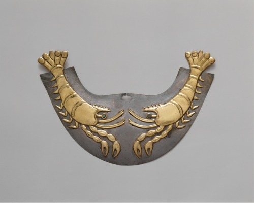 met-africa-oceania: Nose Ornament with Shrimp, Metropolitan Museum of Art: Arts of Africa, Oceania, 