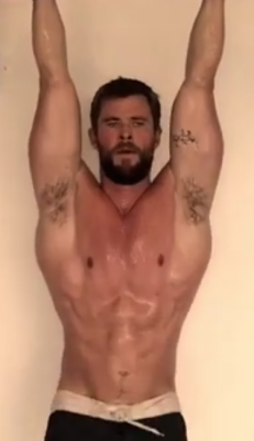 mynewplaidpants:For more of Chris Hemsworth working out CLICK HERE