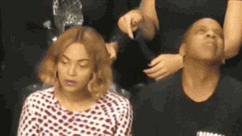 Beyoncè fattissima fa abbastanza ridere.Qui il video: VIDEO