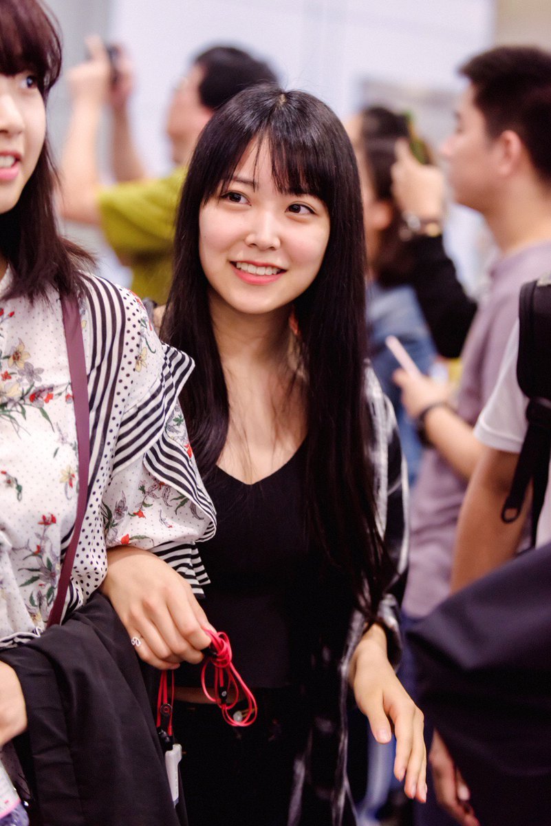 sayamirupost:Shiroma Miru at Shanghai Airport ©JJ-AKBingo | NMB48 Asia Tour 2018