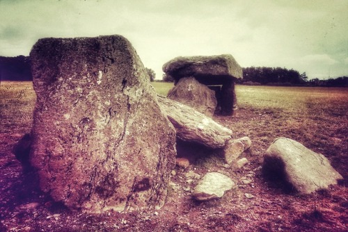 Presaddfed Prehistoric Burial Chamber, Anglesey, North Wales, 21.7.18.This must be the first time I&