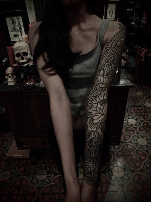ja-ll: napasawanb: guyletatooer:Just finished this sleeve on Bree from Portland , USA . Started in M
