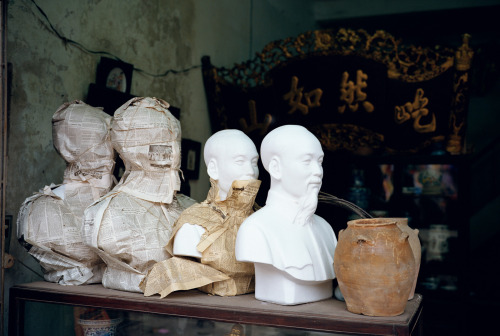 Ho Chi Minh Statues, Hanoi, Vietnam 1993Mitch Epstein