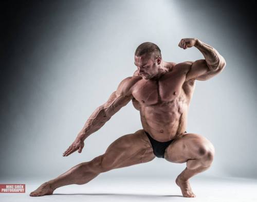  Follow Freak Muscle Roid GodsMore than 30.000 posts - More than 12.000 followersRoided Meat for