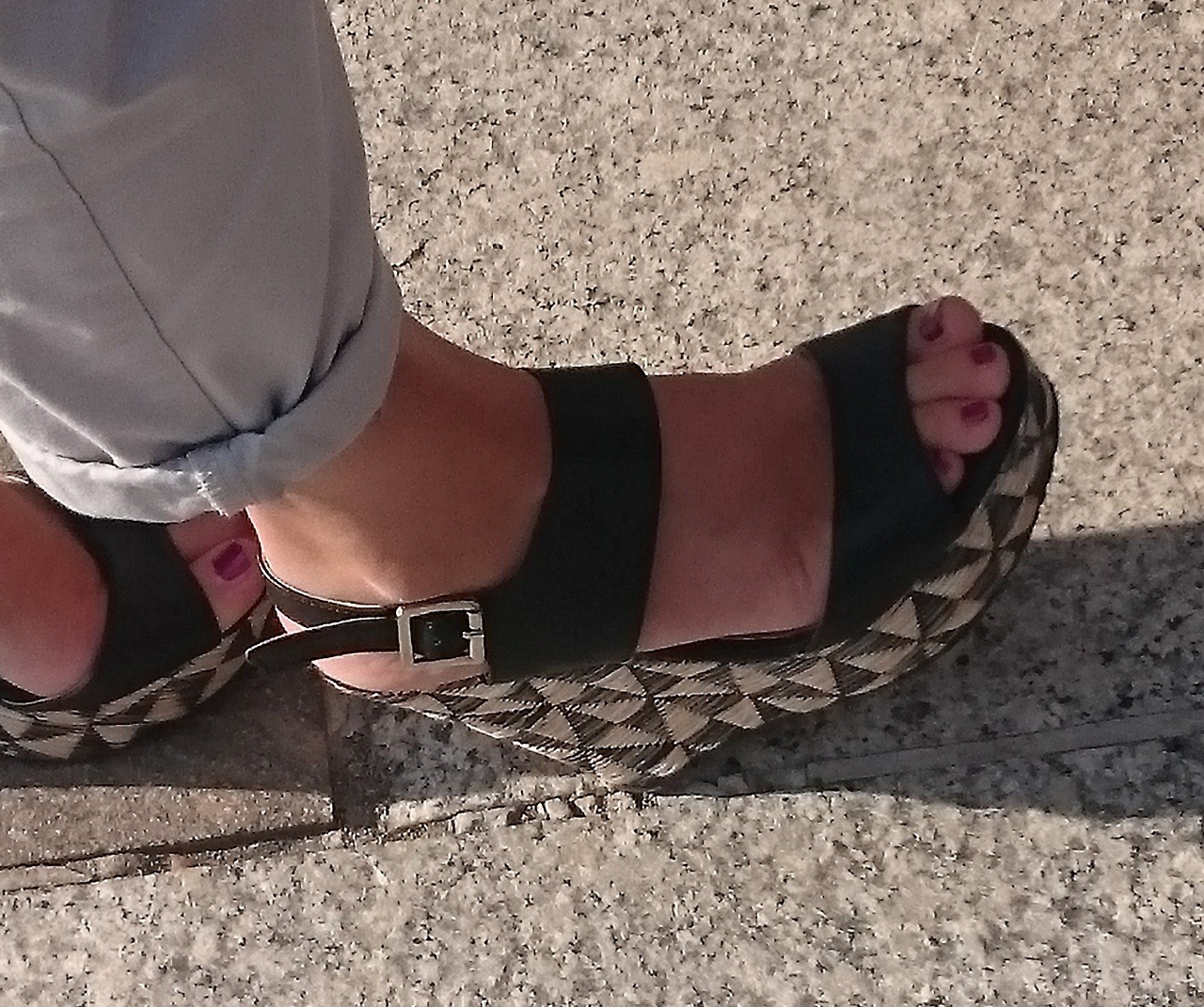 bantor69:  Late Summer stinky toes 👣😈