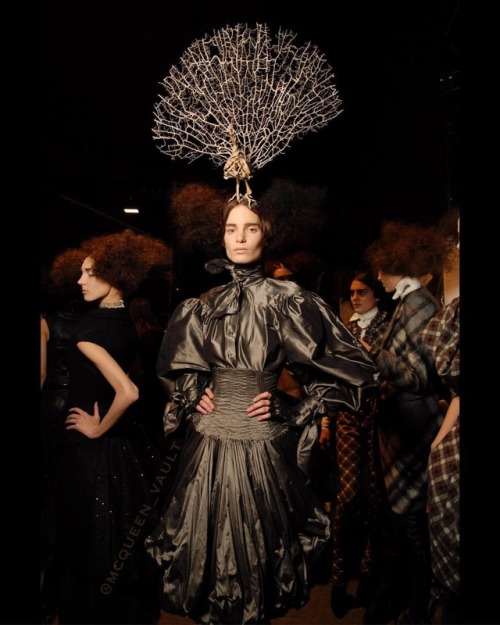 @iris.strubegger backstage at “The Girl Who Lived in the Tree” AW ‘08 w headpiece by @philiptreacy #