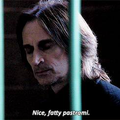 sassysaviour:Emma Swan Meme:↳Nine Scenes [4/9]: Skin Deep