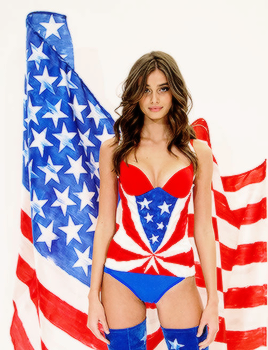 ohvictoriassecret:  2015 vsfs fittings // Taylor’s PINK USA outfit