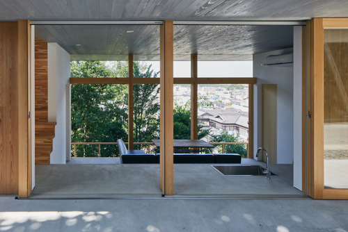 kazu721010:  Three Tiered Platforms House / ihrmkPhotos © Kenya Chiba