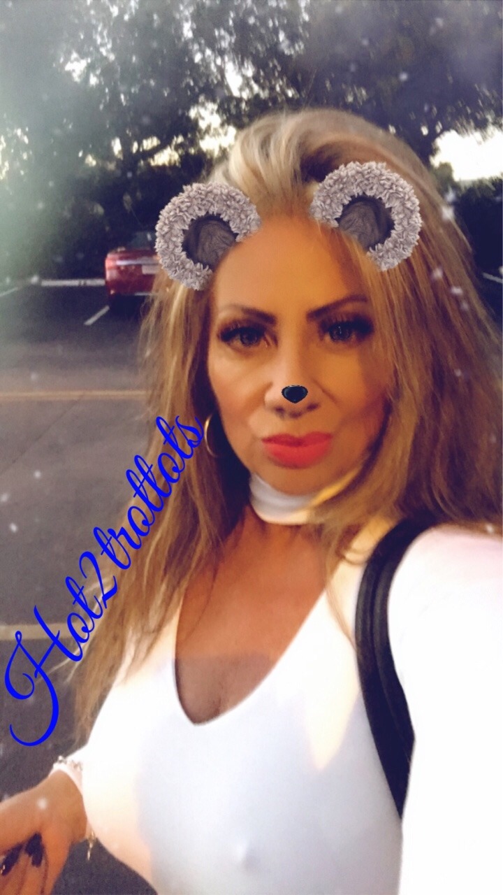 Night out on the town follow me at Hot2trottots1 on Instagram my main page was deleted