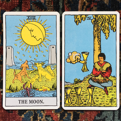 unhelpfultarot: The Moon and Four of CupsEverything keeps on being confusing and frightening and awf