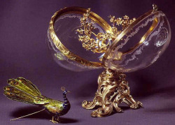 fawnvelveteen: Fabergé - L'Œuf au Paon