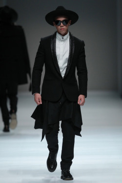 trillaparade:  Jonny Fu SS15.
