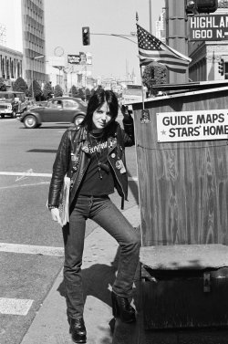 pinkfled:  Joan Jett on Hollywood Blvd, 1977