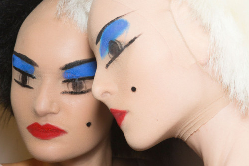nobackstagepass:  Gareth Pugh Spring 2016