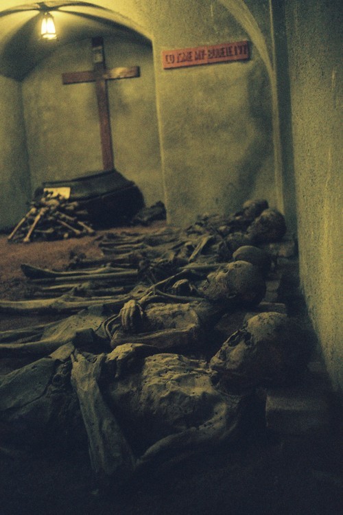 blackpaint20:  Capuchin Crypt in Brno, Czech Republic 