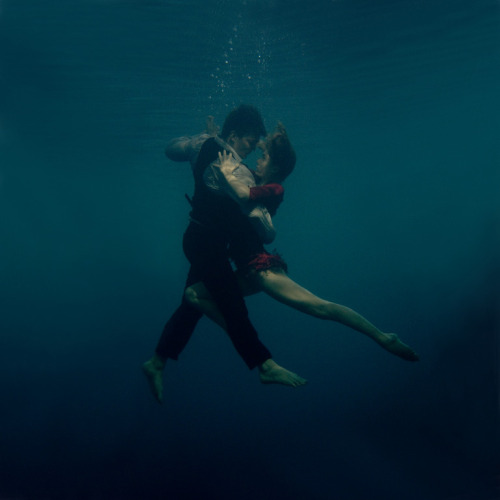 Porn photo belaquadros:  Underwater Tango Katerina Bodrunova