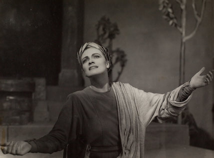 likeniobe:kathleen ferrier as orfeo in gluck’s orfeo ed euridice