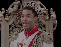 kcundercover:  Tom Williamson as Prince Promomomo in K.C. Undercover - “Daddy’s