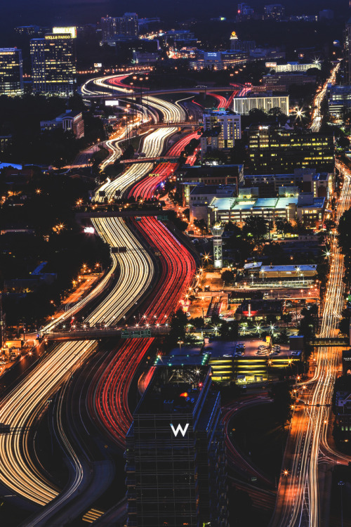 cityneonlights:  Life is going on *cityneonlights 