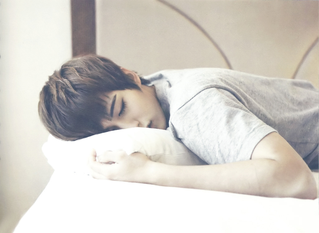 (ღ˘⌣˘ღ)