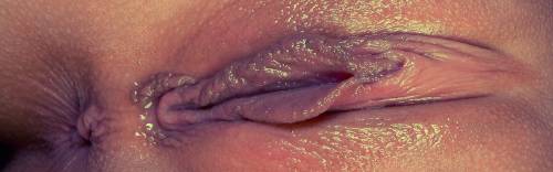 creamfan:  Love all this beautiful textures…. so wet and lickable!