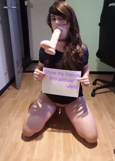 chantalagain:  supersissyconnie:secretsissyexposer:Here we have @sissy-joyce (or Jens if she’s pretending to be a boy) begging to be humiliated. Who am I to say no?   Sharing is caring! ❤️    💋Always happy to help a sissy faggot sister with her