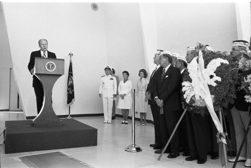 Image: President Gerald R. Ford Delivering Remarks at a Wreath Laying Ceremony at the USS Arizona Me