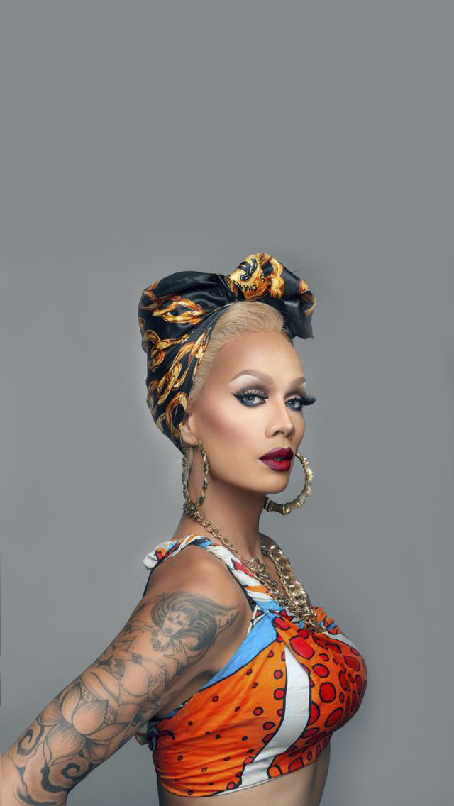thoseaesthetics:  Drag Queens Lockscreens | Part 2(part 1)  (quotes)  ☾reblog