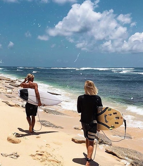 surfer boys