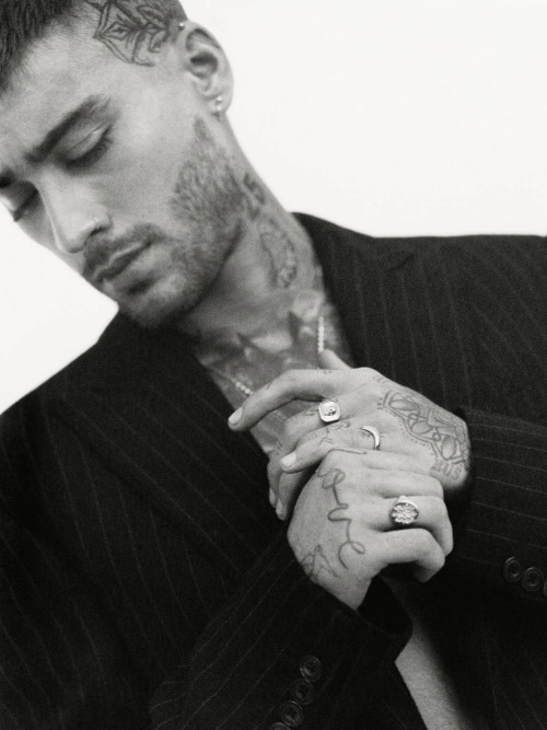 keepingupwithzaynmalik: Zayn for British Vogue (December issue) by Scott Trindle