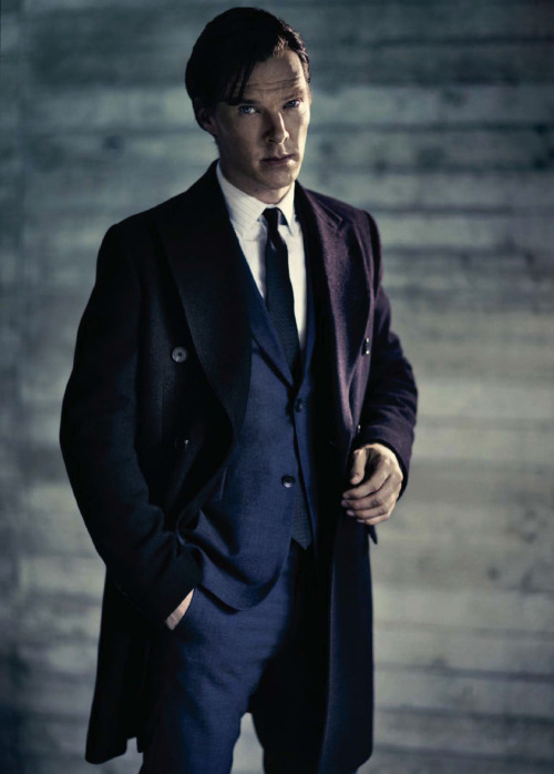 cumberbatchweb:  anna-petrichor:  Esquire by Julian Broad nov ‘13  More high res than I’d seen. 