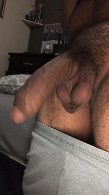bottomny25:  9inchalpha:beastly in both hair &amp; size. the weather is still scorching hot, who wants to come and suck on this beastly dick and be brave enough to take it?  This is good dick.  