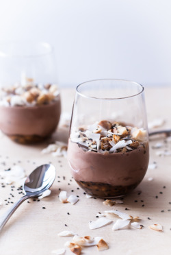 do-not-touch-my-food:  Chocolate Coconut Sundaes with Black Sesame Seed and Macadamia Nut Caramel