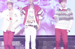 bapscrt:  My Baby-like looks and heightSeduces Noona’s heart ♥    