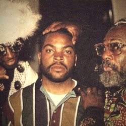 imnotcuteillmessyouup:  Its just Bootsy and George with Ice Cube. 