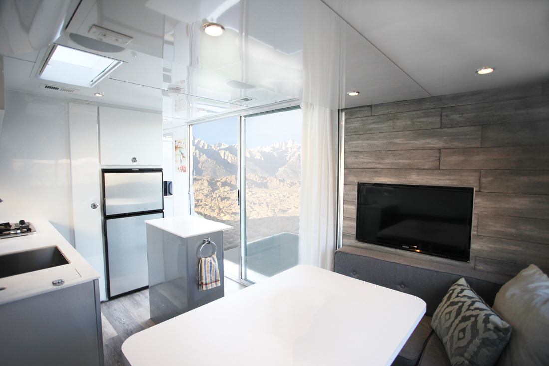 dreamhousetogo:  The Living Vehicle  I’d change a few things but that’s a great