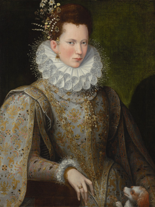 Lavinia Fontana (1552-1614), Portrait of a Lady with a dog, 1690s; oil on canvas, 89.5 x 62 cm; private collection“The present picture was painted when Fontana was at the height of her success in Bologna. The women of Bologna’s ruling elite, a collection