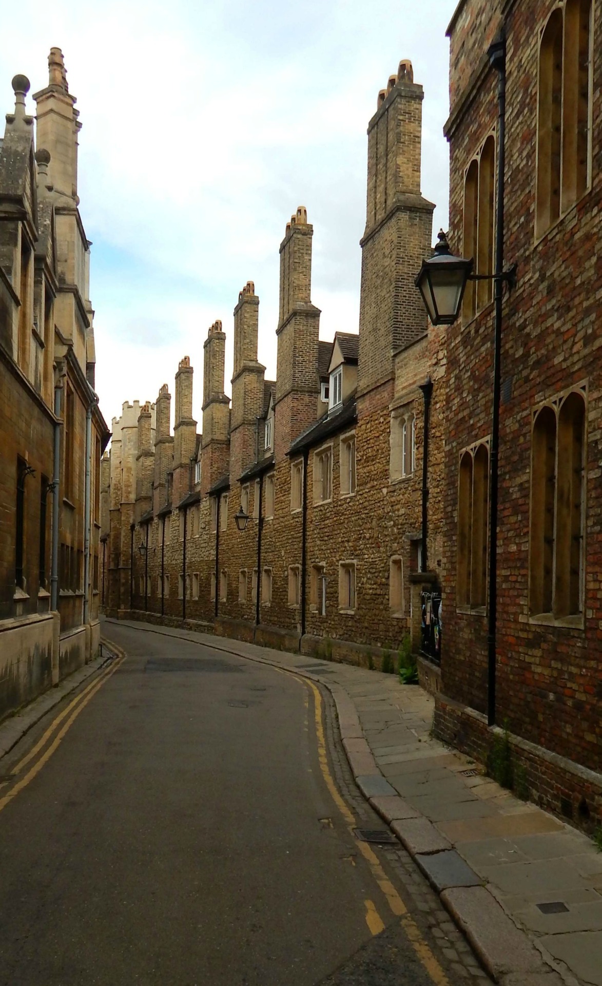 fuckitandmovetobritain:  Great Britain - Edinburgh, Cambridge, Manchester, Jedburgh,