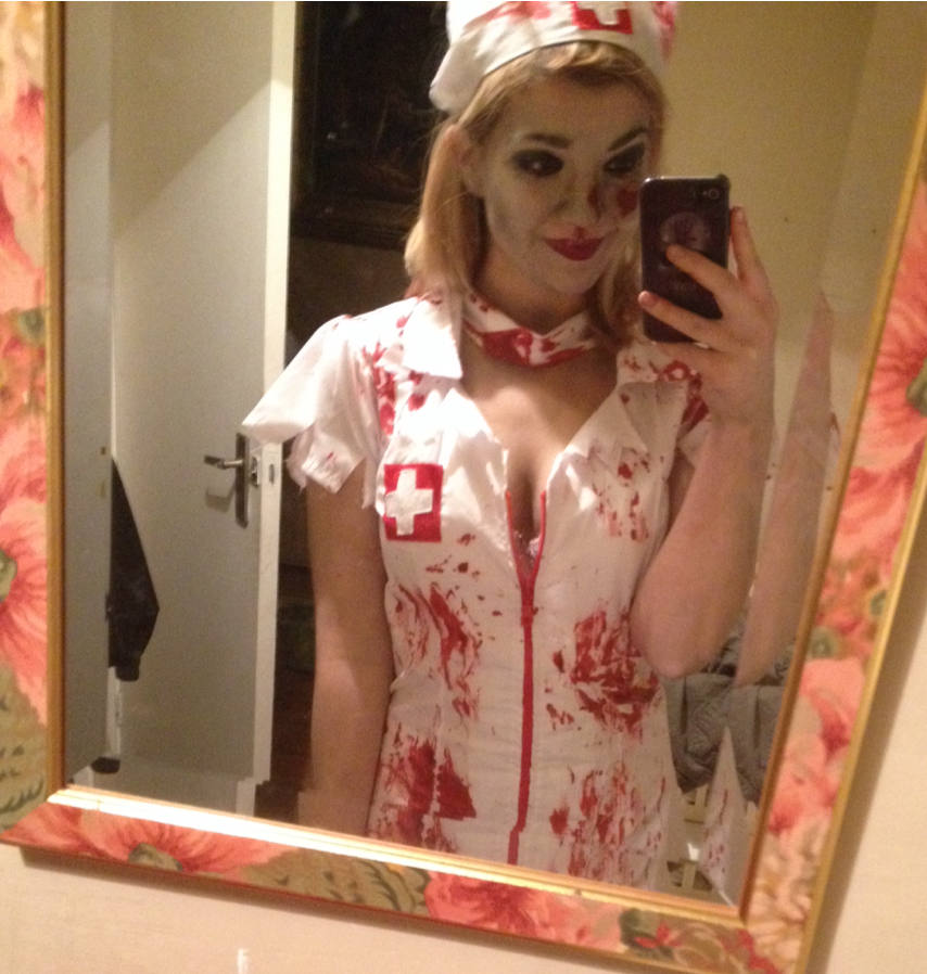 fl00sie:  Last night 🎃👻🏥 