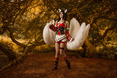 Timber Cosplay as Ahri (League of Legends)Photo.: azproduction