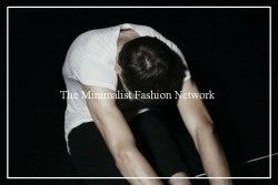 kuroikami:  The Minimalist Fashion Network: