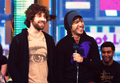 andyandthedads:  joe trohman has the cutest smile  i mean  look at it       joe trohman