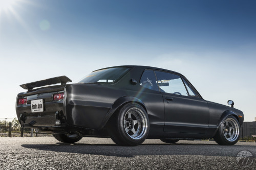 weight-of-sound:   Hakosuka x Work Meister CR01